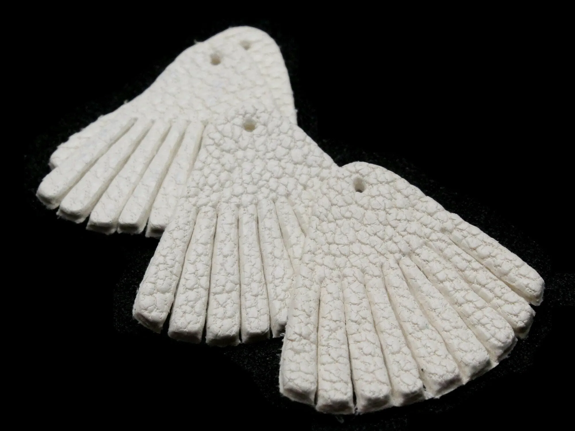 4 30mm White Leather Fan Tassel Pendants