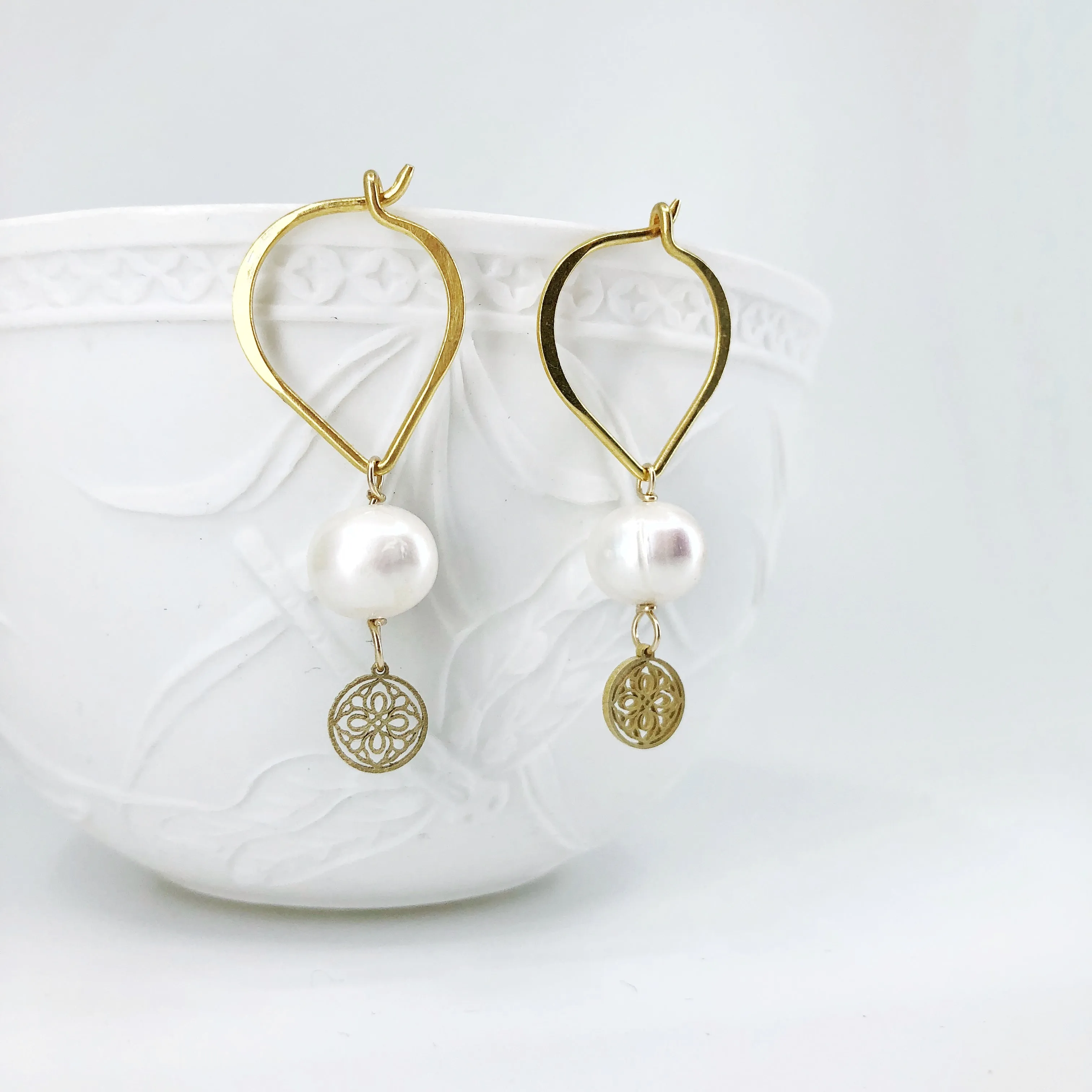 Auspicious Origin Lotus Hook Pearl Earrings