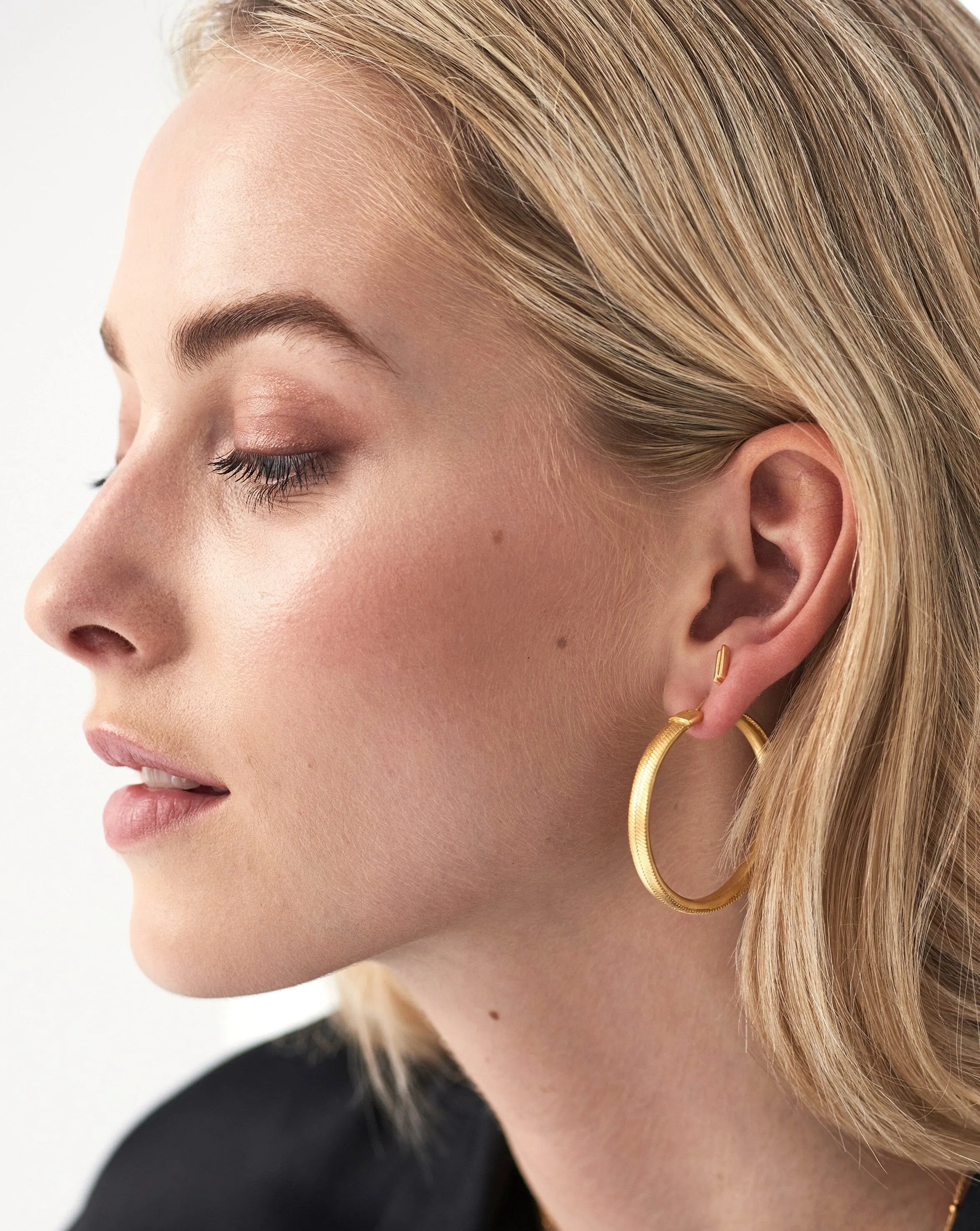 Double Bar Stud Earrings