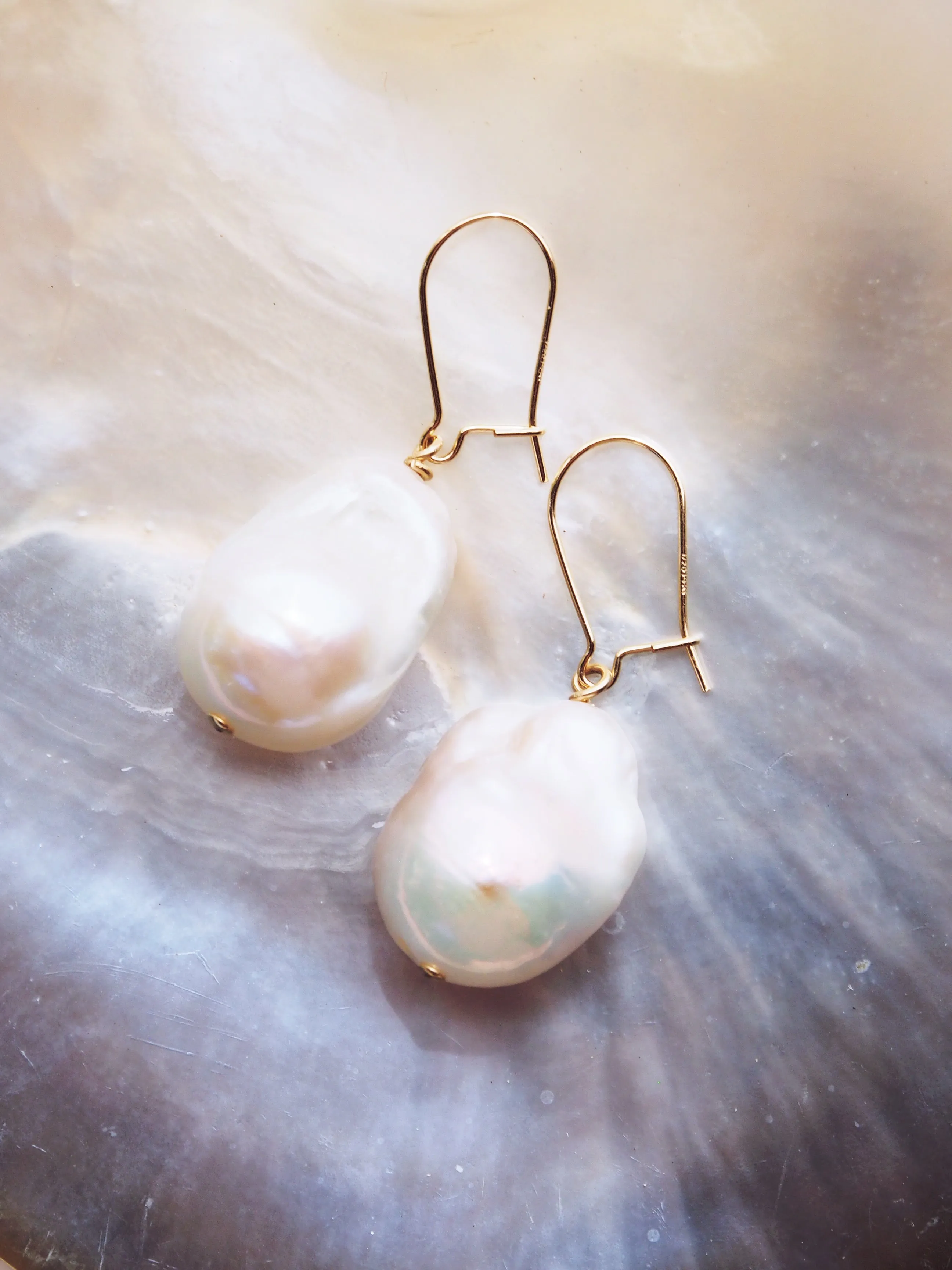 Flameball Pearl Drop Earrings - Kiele