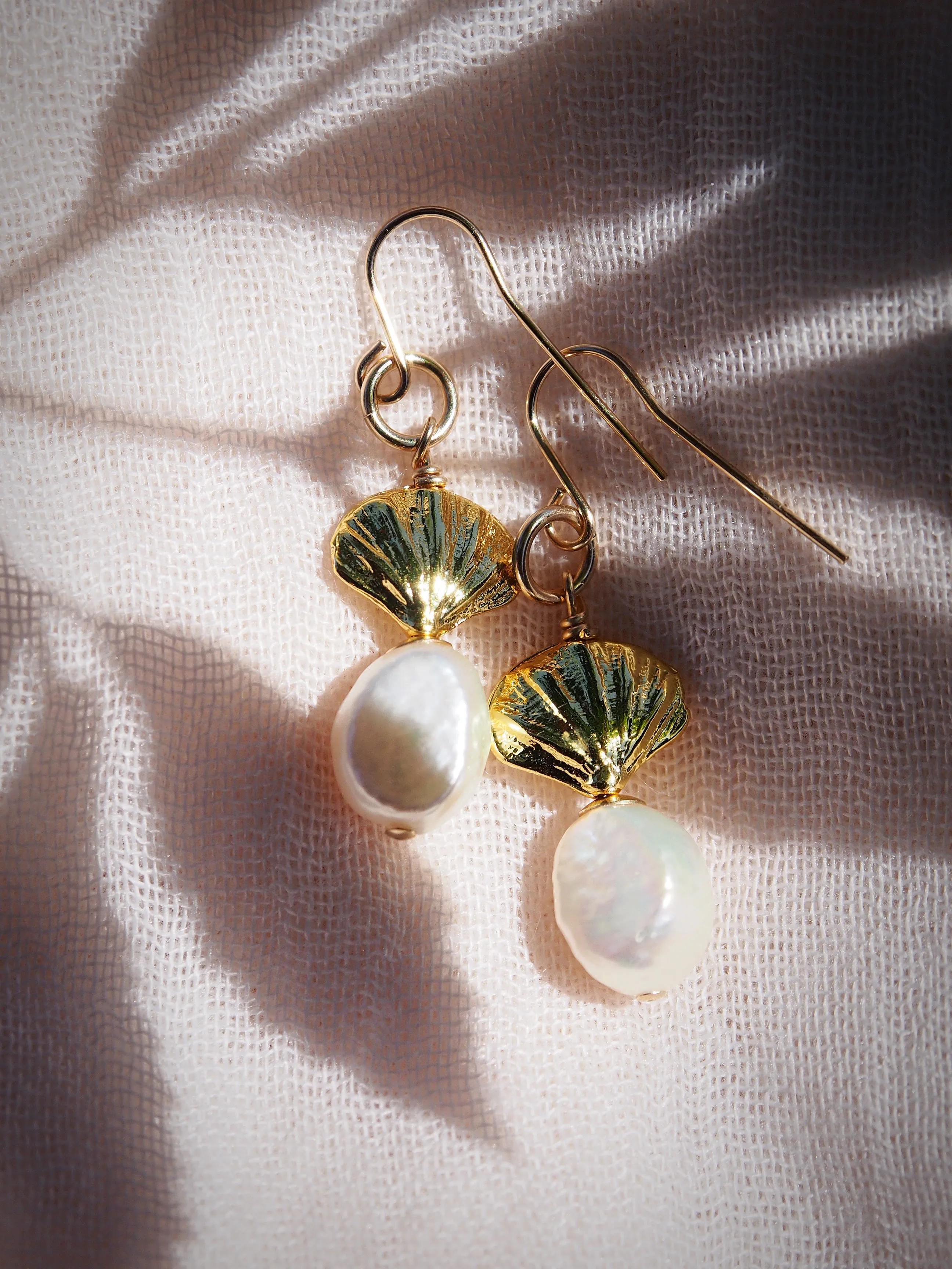 Gold Pearl & Seashell Drop Earrings - Kameli