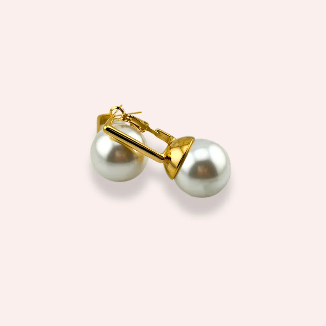 Juna Pearl earrings