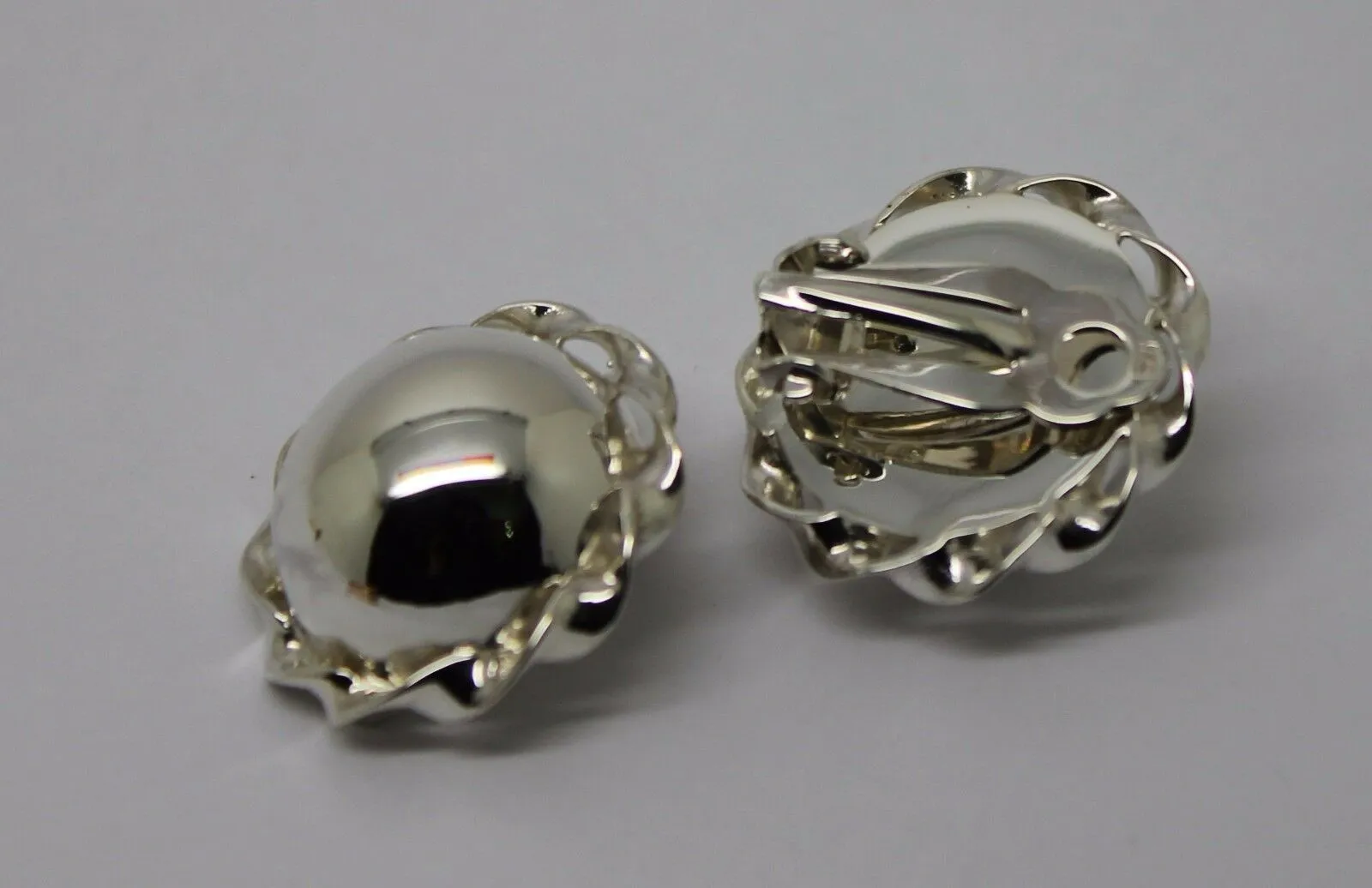 Kaedesigns New Sterling Silver Half Large 20mm Ball Round Clip On Earrings