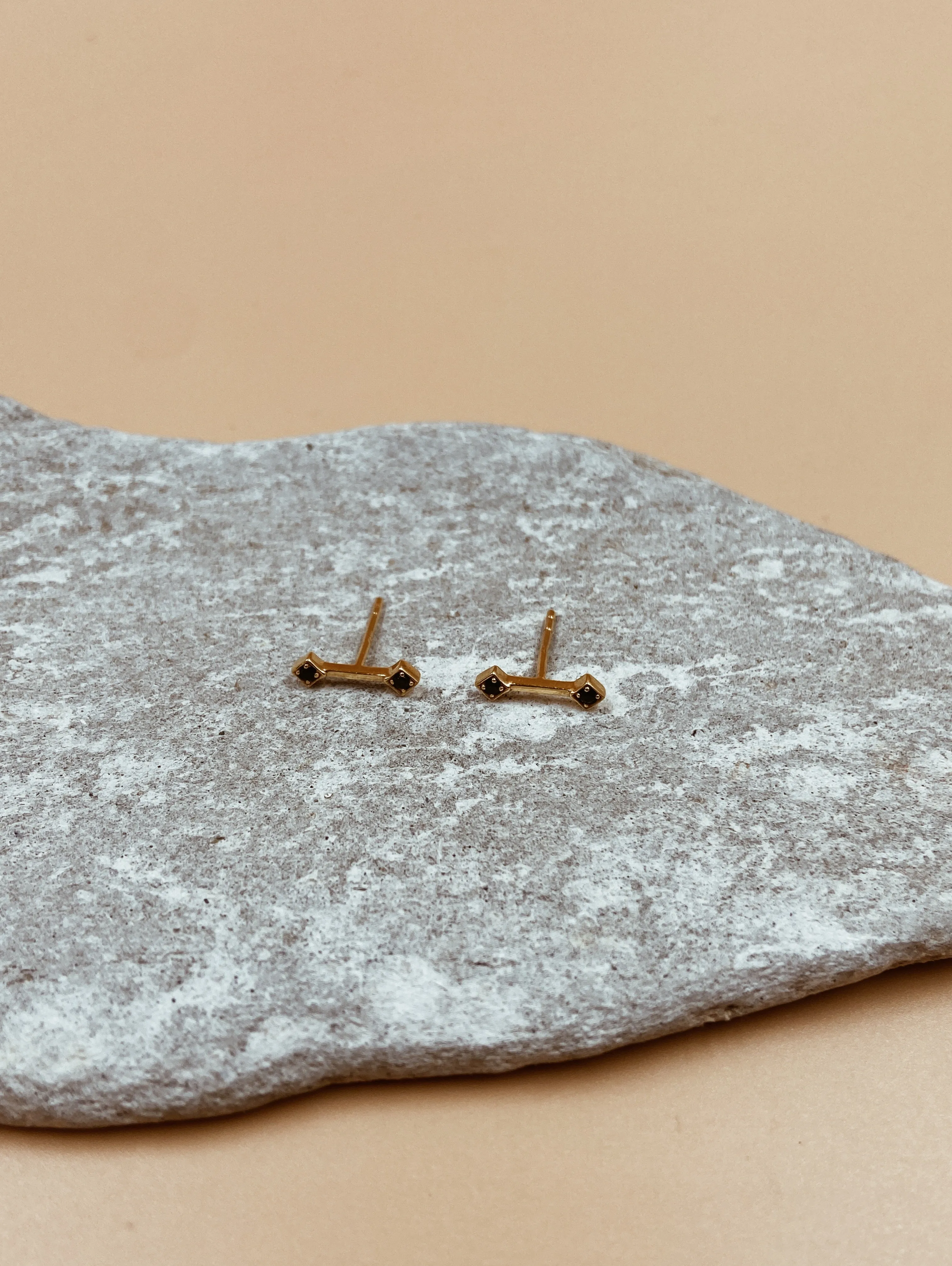 Kappu Aspect Studs | 18kt Solid Gold