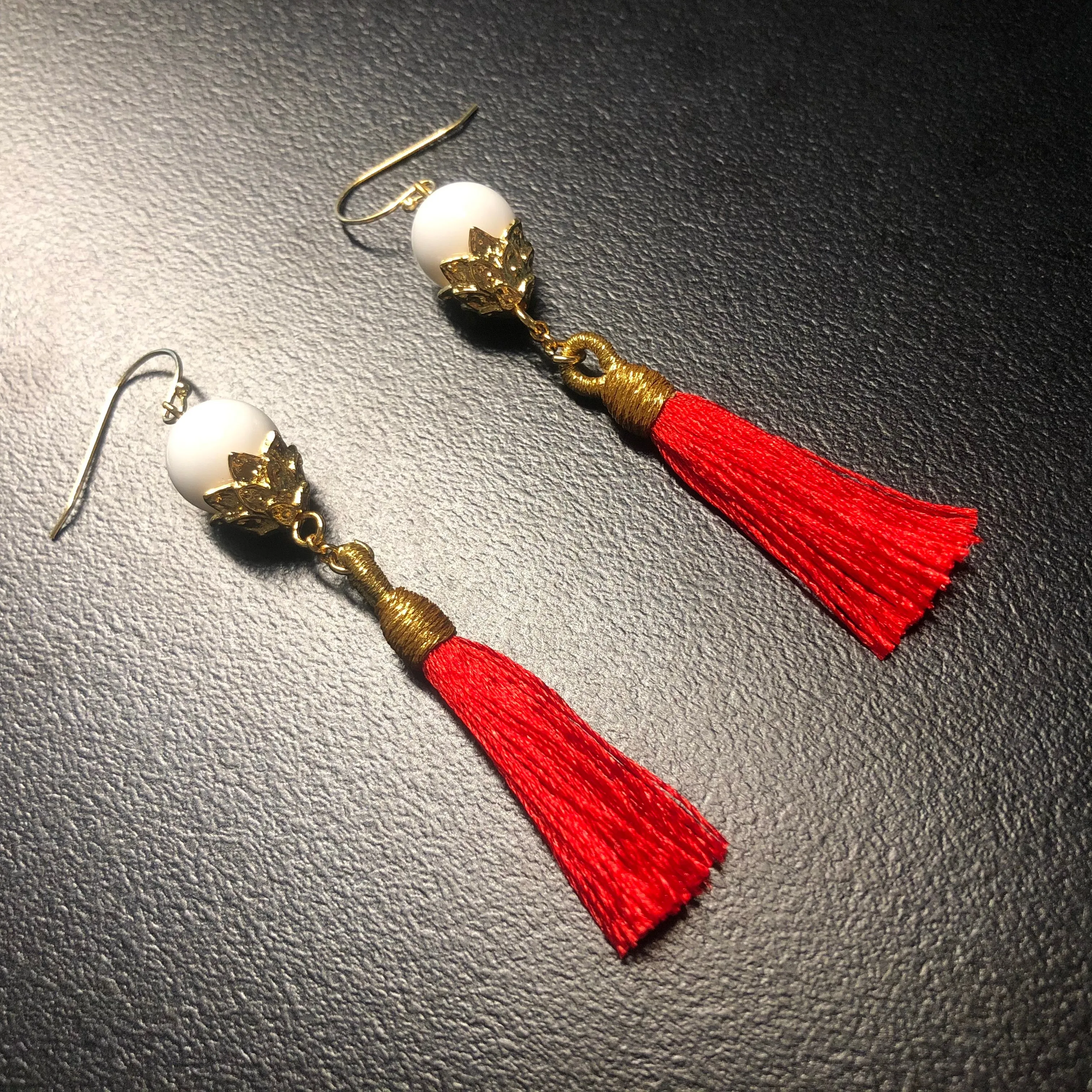 Little Lotus Silk Tassel Earrings - Red