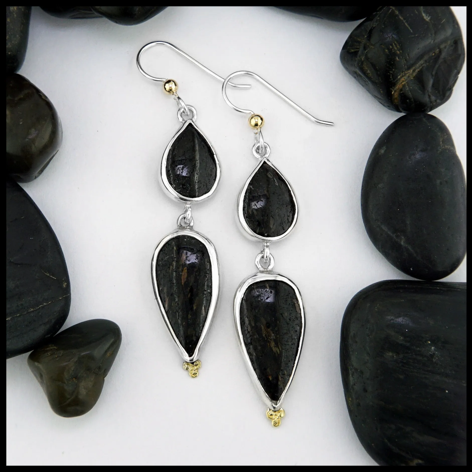 Silver Drop Earrings with Nuummite