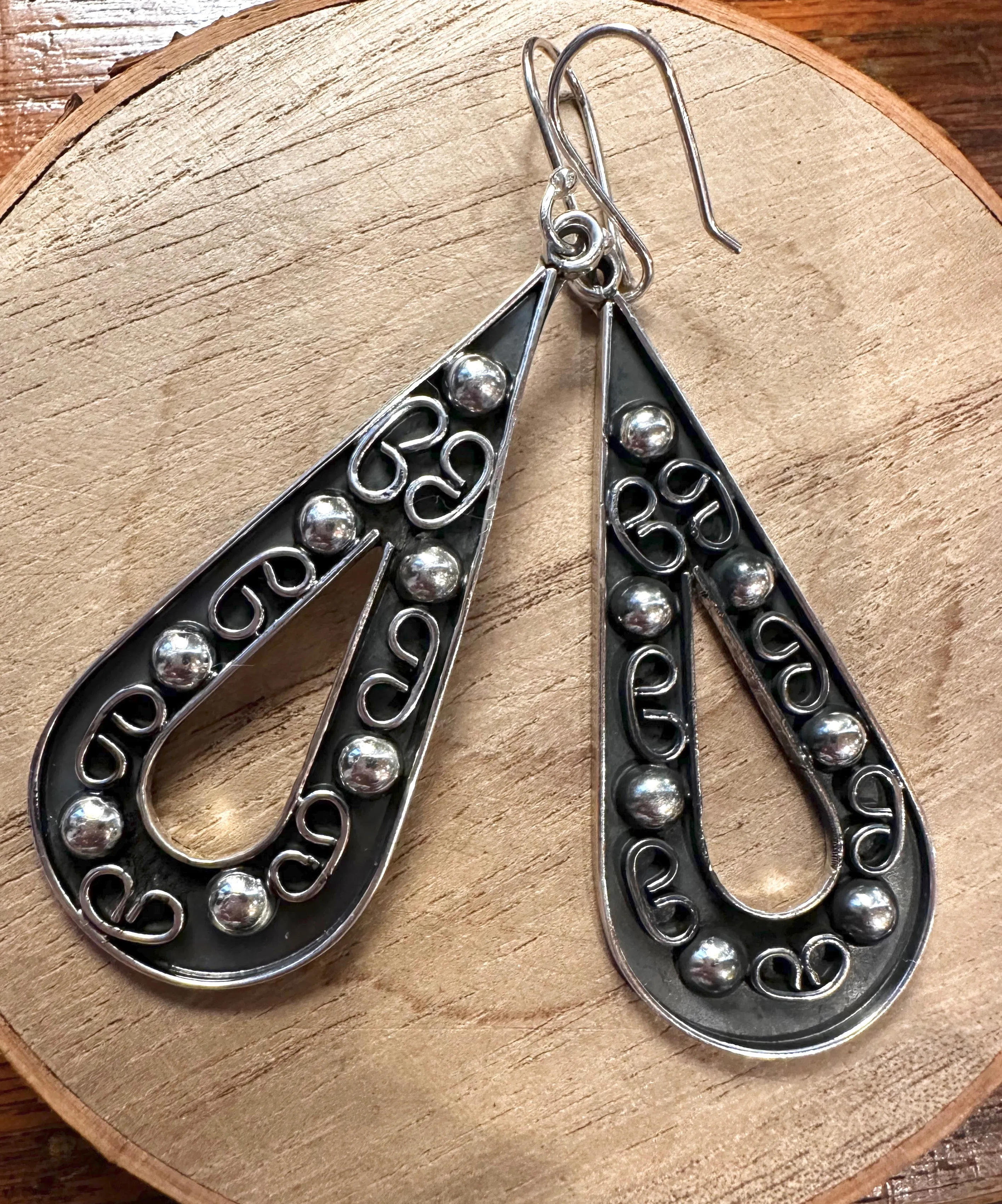 SILVER DROPS Mexican Sterling Silver Earrings