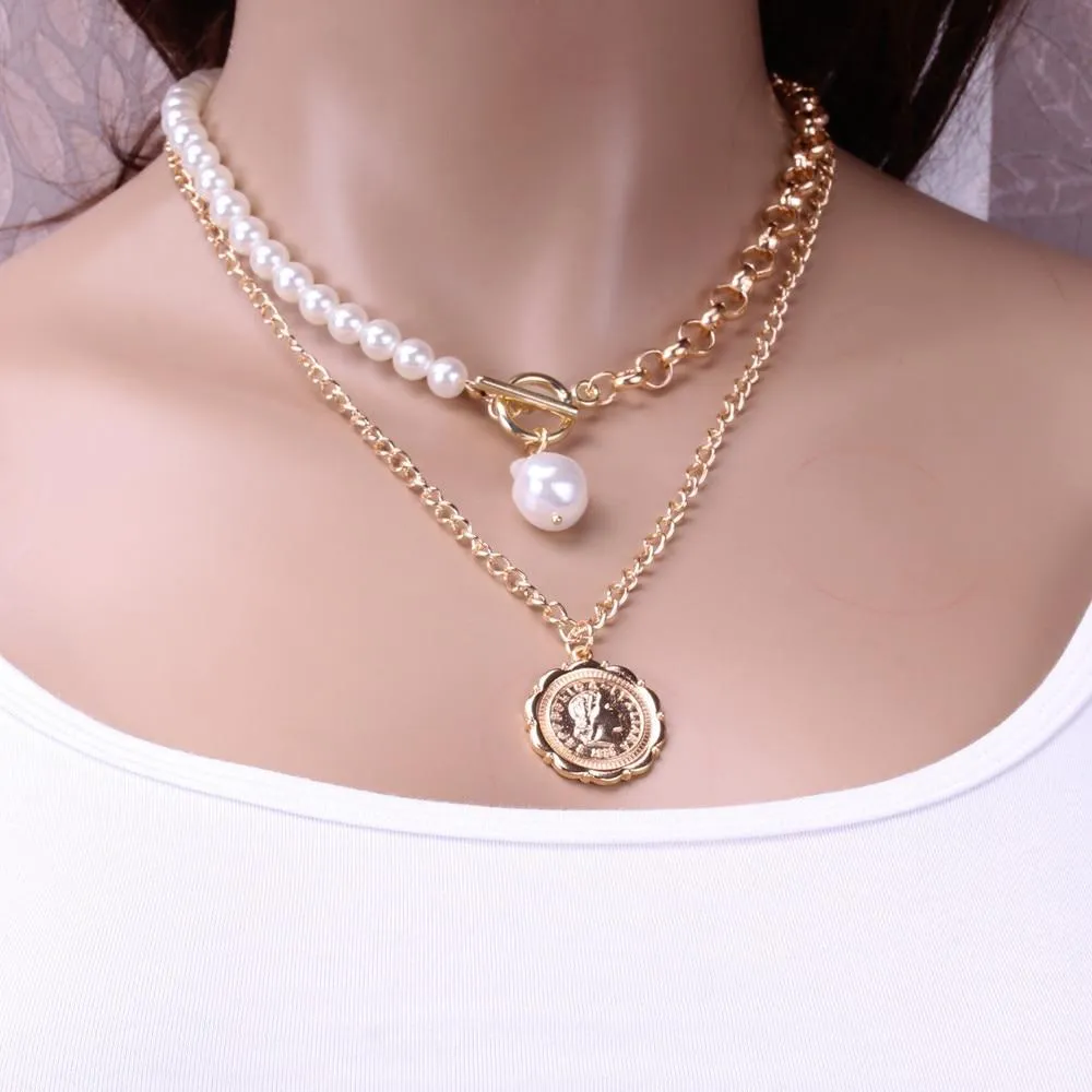 Women Retro Geometric Baroque Pearl Pendant Necklaces